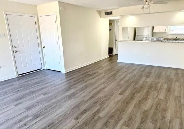 Photo 3 of Condo for sale at 3648 Martinique Ave #A, Kenner, LA 70065 | MLS# 2575950 | Listing updated on 2026-09-21