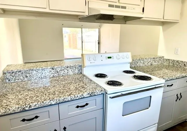 Photo 4 of Condo for sale at 3648 Martinique Ave #A, Kenner, LA 70065 | MLS# 2575950 | Listing updated on 2026-09-21