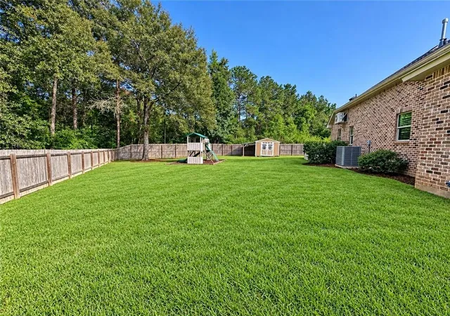 Photo 3 of Single family home for sale at 116 Aspen Crk Ct, Covington, LA 70433 | MLS# 2578171 | Listing updated on 2026-09-21