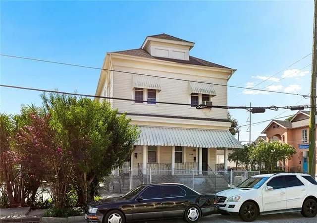 Multi family home for sale at 138-40 S Gayoso St, New Orleans, LA 70119 | MLS# 2577514