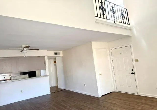 Photo 4 of Condo for sale at 3648 Martinique Ave #C, Kenner, LA 70065 | MLS# 2575958 | Listing updated on 2026-09-21