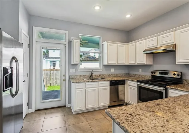 Photo 4 of Single family home for sale at 4528 Jeanne Marie Pl, New Orleans, LA 70122 | MLS# 2578122 | Listing updated on 2026-09-21