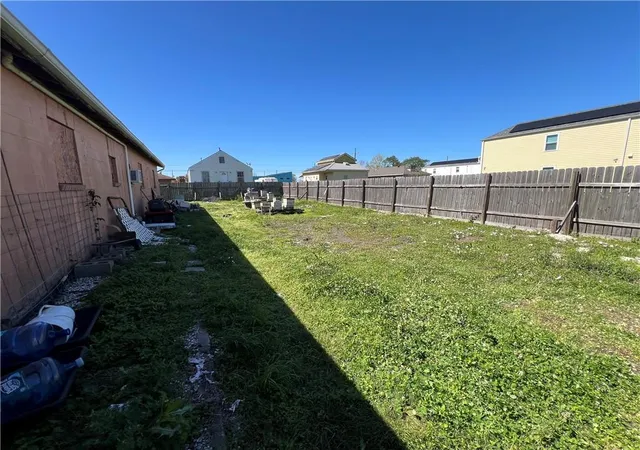 Photo 2 of Land for sale at 47766 Lizardi St, New Orleans, LA 70117 | MLS# 2578220 | Listing updated on 2026-09-21