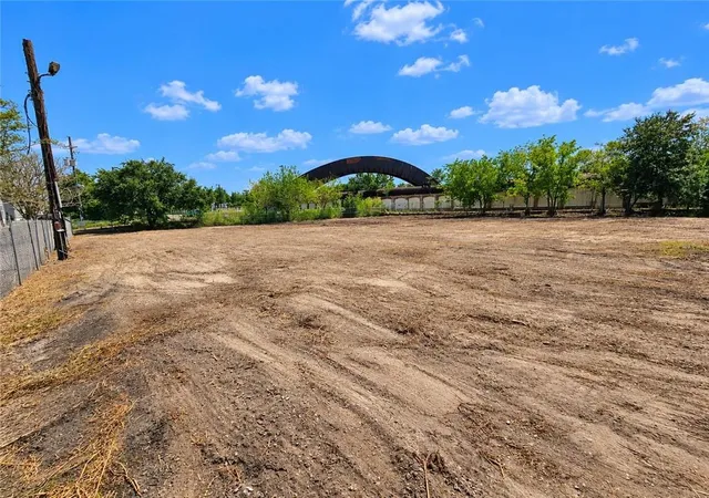 Photo 3 of Land for sale at 3210-20 Chartres St, New Orleans, LA 70117 | MLS# 2578225 | Listing updated on 2026-09-21