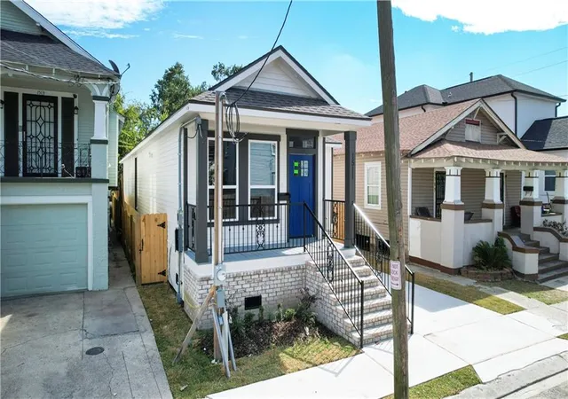 Photo 3 of Single family home for sale at 1511 Mazant St, New Orleans, LA 70117 | MLS# 2578126 | Listing updated on 2026-09-22