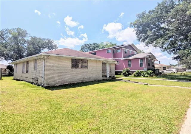 Photo 3 of Single family home for sale at 1344 Mithra St, New Orleans, LA 70122 | MLS# 2577794 | Listing updated on 2026-09-22