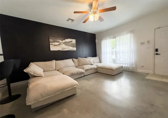 Photo 4 of Single family home for sale at 2740 Village Ct, Marrero, LA 70072 | MLS# 2578270 | Listing updated on 2026-09-25