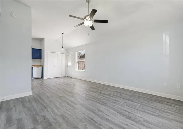 Photo 3 of Multi family home for sale at 3813 15 Jupiter Dr, Chalmette, LA 70043 | MLS# 2577376 | Listing updated on 2026-10-06