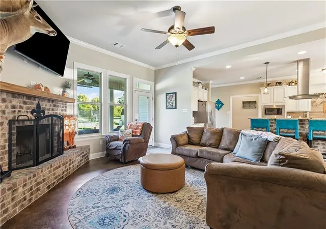 Photo 2 of Single family home for sale at 42336 Yokum Rd, Ponchatoula, LA 70454 | MLS# 2578134 | Listing updated on 2026-09-22