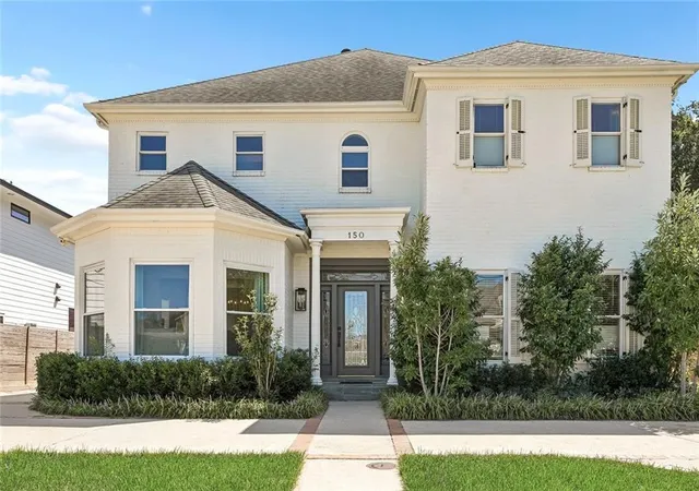 Photo 3 of Single family home for sale at 150 Spencer Ave, New Orleans, LA 70124 | MLS# 2577752 | Listing updated on 2026-09-29