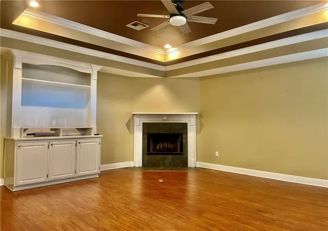 Photo 4 of Single family home for sale at 1625 Marseille Dr, La Place, LA 70068 | MLS# 2577966 | Listing updated on 2026-09-22