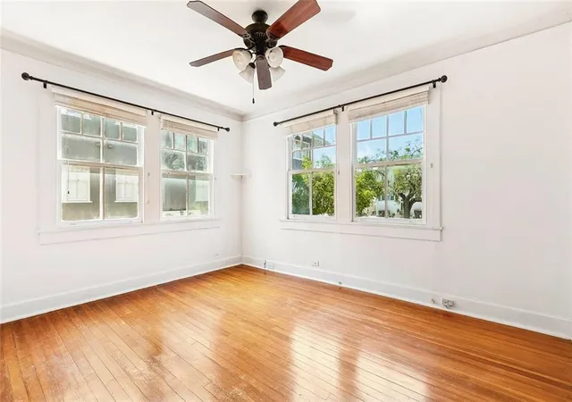 Listing Photo 4 - Condo for sale in building located at 2615 S Carrollton Ave, New Orleans, LA 70118 - Unit #D