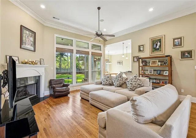 Photo 3 of Single family home for sale at 3154 Grove Ct, Mandeville, LA 70448 | MLS# 2578329 | Listing updated on 2026-09-22