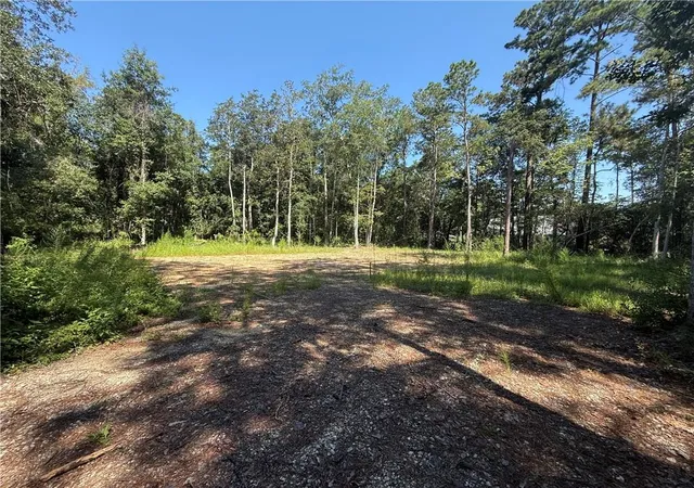 Photo 1 of Land for sale at 27257 Washington St, Lacombe, LA 70445 | MLS# 2577389 | Listing updated on 2026-09-22