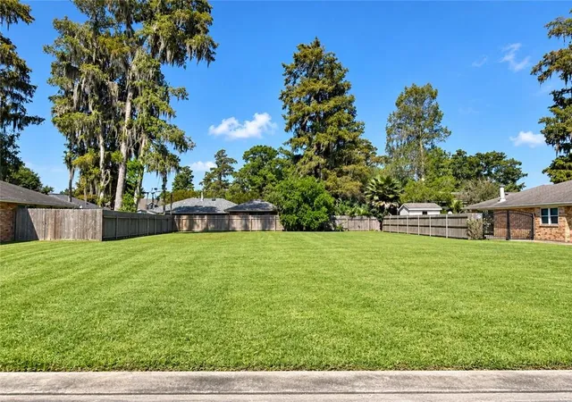Land for sale at 189 Dunleith Dr, Destrehan, LA 70047 | MLS# 2578332