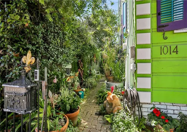 Photo 2 of Single family home for sale at 1014 1st Street, New Orleans, LA 70130 | MLS# 2578168 | Listing updated on 2026-09-22