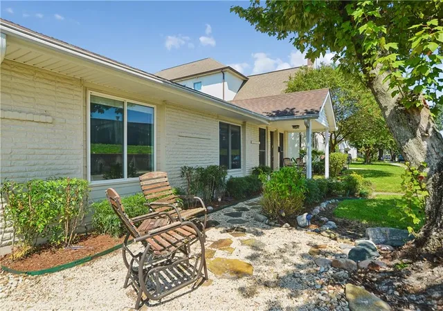 Photo 2 of Single family home for sale at 6814 Orleans Ave, New Orleans, LA 70124 | MLS# 2578334 | Listing updated on 2026-09-25