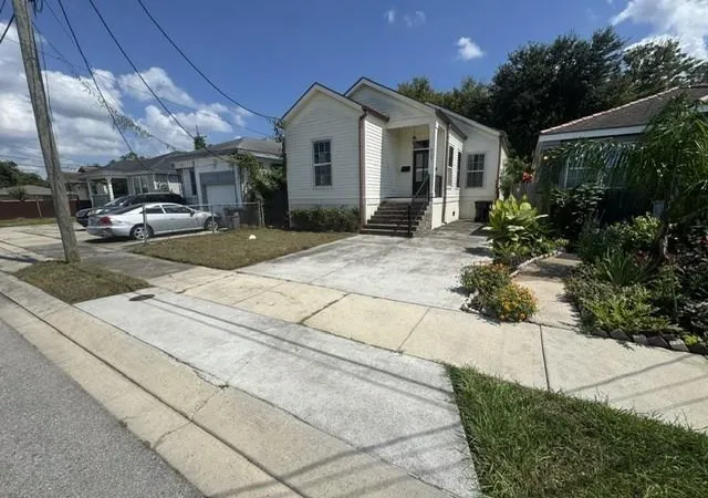 Photo 2 of Single family home for sale at 627 Gordon St, New Orleans, LA 70117 | MLS# 2578361 | Listing updated on 2026-09-22