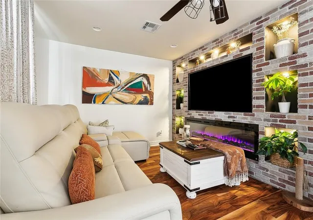 Photo 3 of Single family home for sale at 4623 Pauger St, New Orleans, LA 70122 | MLS# 2578231 | Listing updated on 2026-09-22