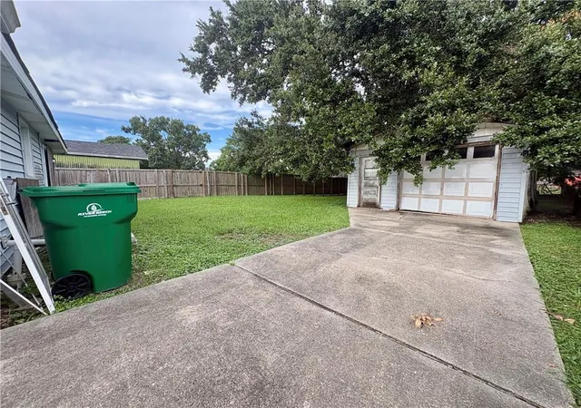 Photo 4 of Single family home for sale at 59 Creagan Ave, Gretna, LA 70053 | MLS# 2578376 | Listing updated on 2026-09-22