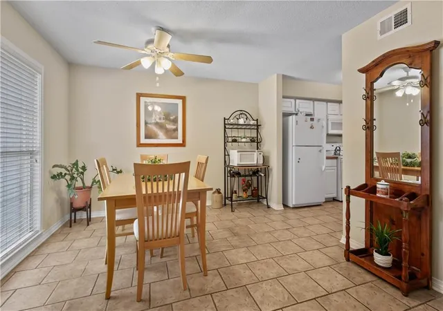 Photo 3 of Condo for sale at 2887 Palm Dr #2887, Slidell, LA 70458 | MLS# 2577478 | Listing updated on 2026-09-28