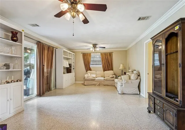 Photo 4 of Single family home for sale at 1520 Cherokee Ave, Metairie, LA 70005 | MLS# 2576434 | Listing updated on 2026-09-23