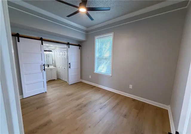 Photo 3 of Single family home for sale at 565 S 6th Street, Ponchatoula, LA 70454 | MLS# 2578418 | Listing updated on 2026-09-23