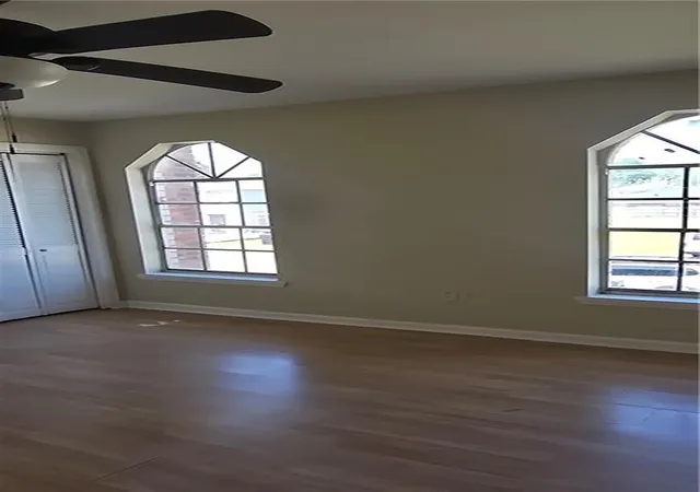 Photo 3 of Multi family home for sale at 6922 Bunker Hl Rd, New Orleans, LA 70127 | MLS# 2578272 | Listing updated on 2026-09-23