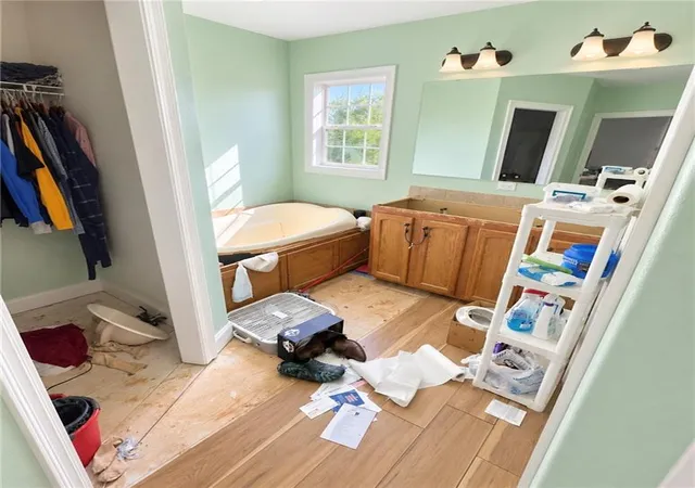 Photo 8 of Sale Pending at 1925 Benjamin St, Arabi, LA 70032 | MLS# 2578389 | Listing updated on 2026-09-23