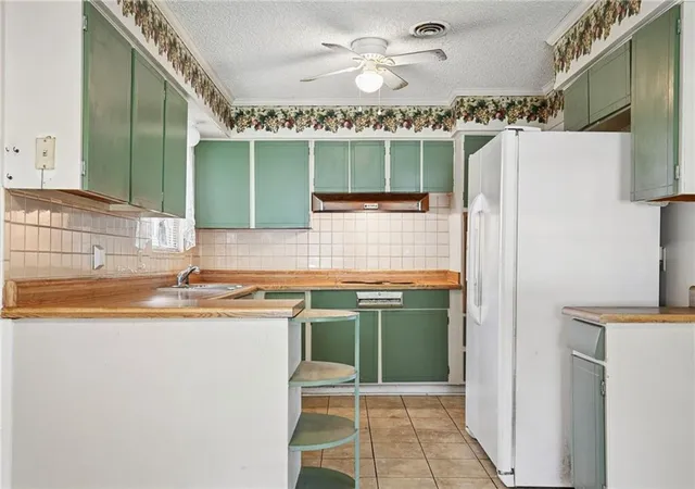 Photo 3 of Single family home for sale at 6147 Warwick Ct, New Orleans, LA 70131 | MLS# 2578419 | Listing updated on 2026-09-23