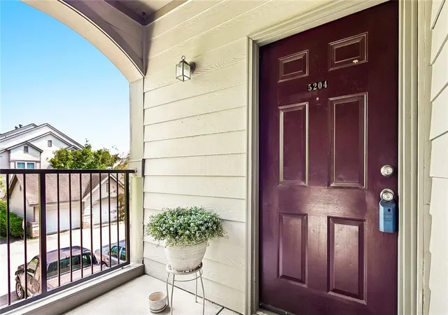 Photo 3 of Condo for sale at 350 Emerald Forest Blvd #5204, Covington, LA 70433 | MLS# 2579031 | Listing updated on 2026-10-20