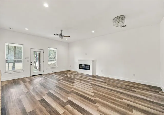 Photo 4 of Single family home for sale at 23318 Fairway Gdns #8, Springfield, LA 70462 | MLS# 2581389 | Listing updated on 2026-10-20