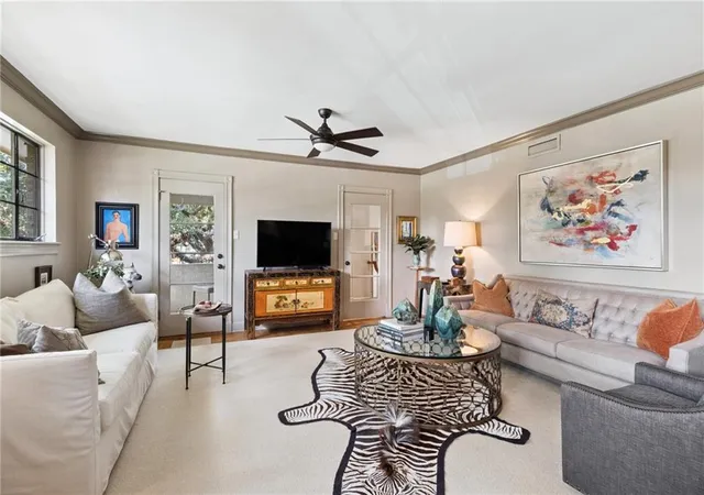 Photo 4 of Condo for sale at 5231 St Charles Ave #B, New Orleans, LA 70115 | MLS# 2581987 | Listing updated on 2026-10-21