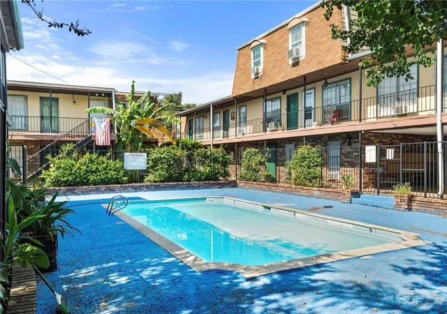 Photo 1 of Condo for sale at 6200 Riverside Dr #438, Metairie, LA 70003 | MLS# 2582172 | Listing updated on 2026-10-20