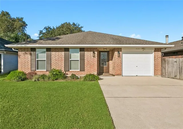 Photo 1 of Single family home for sale at 4241 Colorado Ave, Kenner, LA 70065 | MLS# 2582611 | Listing updated on 2026-10-21