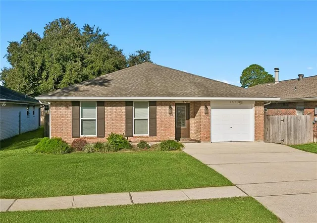 Photo 1 of Single family home for sale at 4241 Colorado Ave, Kenner, LA 70065 | MLS# 2582611 | Listing updated on 2026-10-21
