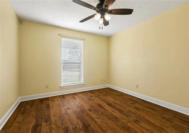 Photo 3 of Single family home for sale at 4241 Colorado Ave, Kenner, LA 70065 | MLS# 2582611 | Listing updated on 2026-10-21