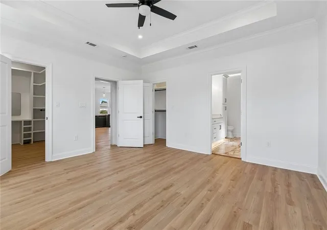 Photo 2 of Single family home for sale at 400 Doerr St, Arabi, LA 70032 | MLS# 2582221 | Listing updated on 2026-10-21