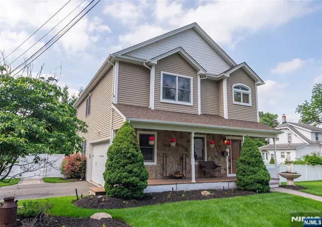 Photo 1 of Sale Pending at 4 Kingsberry Ave, Westwood, NJ 07675 | MLS# 26003486 | Listing updated on 2026-09-15