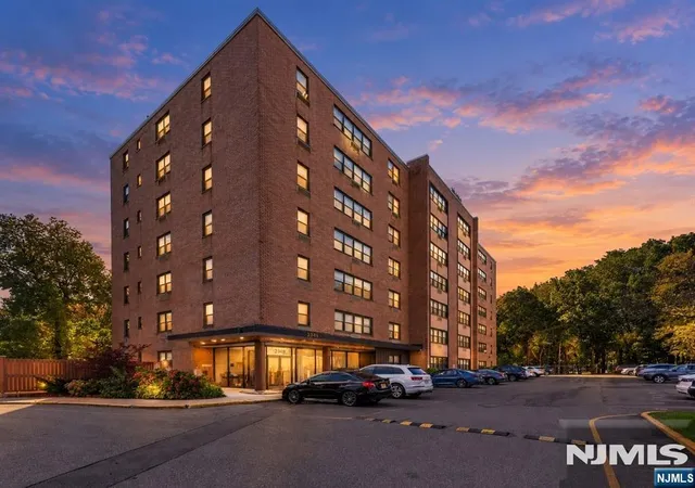 Condo for sale at 2348 Linwood Ave #1K, Fort Lee, NJ 07024 | MLS# 26003628
