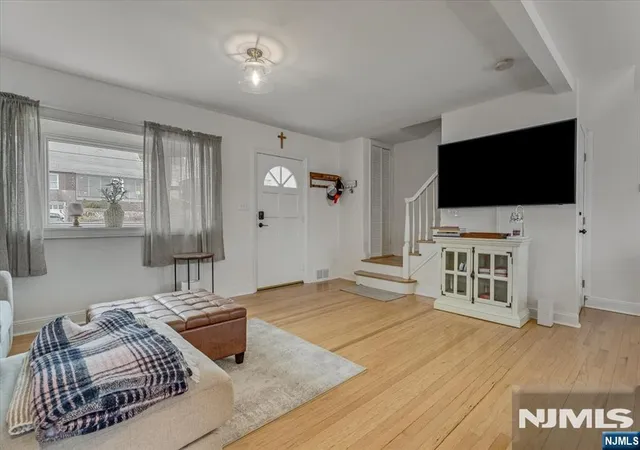 Photo 4 of Single family home for sale at 36 Hoover St, North Arlington, NJ 07031 | MLS# 26011444 | Listing updated on 2026-10-28