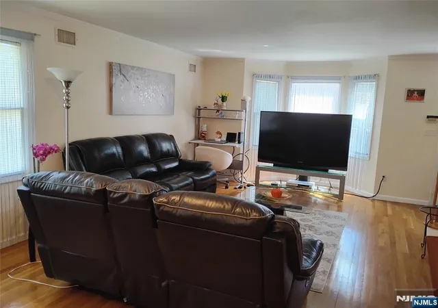 Photo 2 of House for sale at 277 3Rd St, Hackensack, NJ 07601 | MLS# 26014875 | Listing updated on 2026-09-07