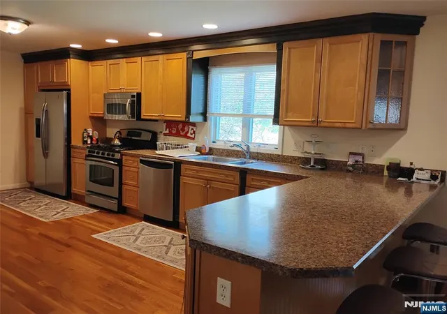 Photo 3 of House for sale at 277 3Rd St, Hackensack, NJ 07601 | MLS# 26014875 | Listing updated on 2026-09-07