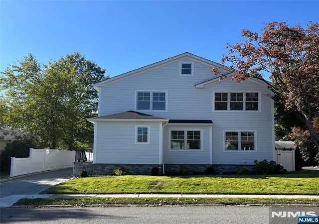 Photo 1 of Single family home for sale at 36 Albert Ave, Fair Lawn, NJ 07410 | MLS# 26018583 | Listing updated on 2026-10-13