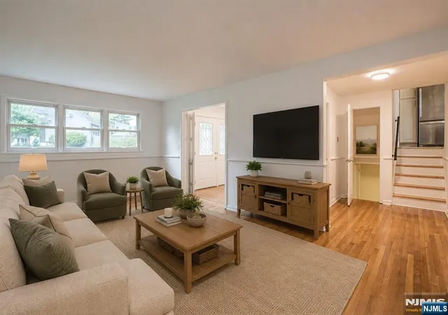 Photo 3 of Sale Pending at 338 Main St, New Milford, NJ 07646 | MLS# 26018829 | Listing updated on 2026-09-11