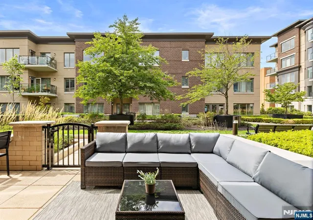 Photo 2 of Condo for sale at 150 Henley Pl #213, Weehawken, NJ 07086 | MLS# 26020682 | Listing updated on 2026-09-15