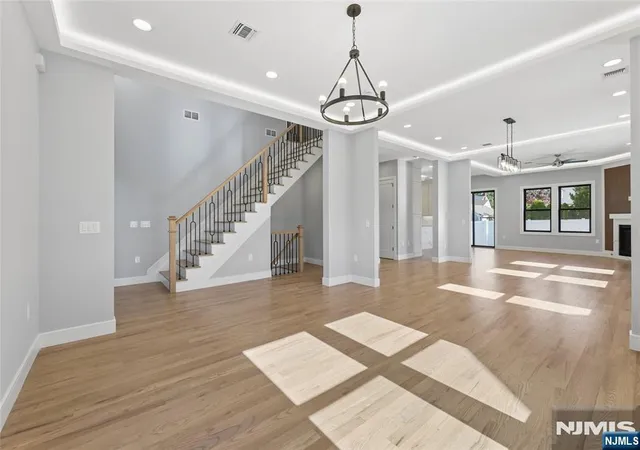 Photo 3 of Single family home for sale at 9 Cole St, Bergenfield, NJ 07621 | MLS# 26020910 | Listing updated on 2026-10-14