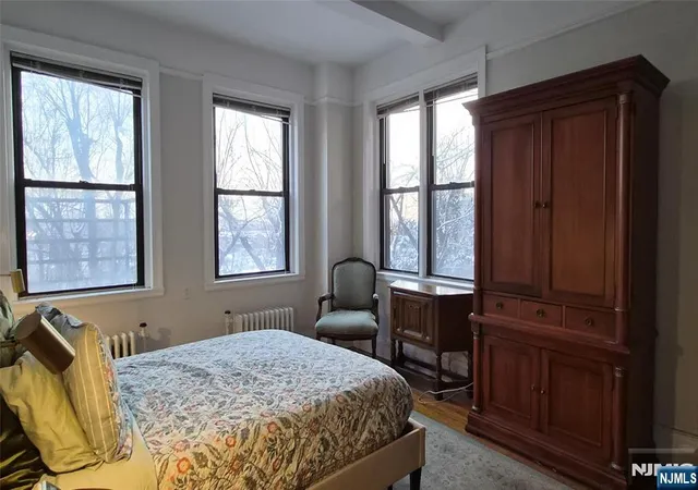 Photo 2 of Condo for sale at 363 377 Mount Prospect #1B, Newark, NJ 07104 | MLS# 26024748 | Listing updated on 2026-09-10