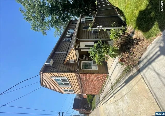 Photo 1 of Single family home for sale at 850 Palisade Ave, Teaneck, NJ 07666 | MLS# 26024835 | Listing updated on 2026-10-13