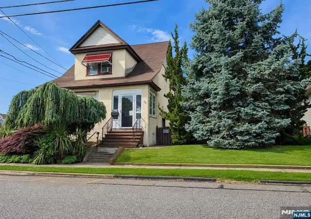 Photo 1 of Single family home for sale at 72 Rosedale Ave, Elmwood Park, NJ 07407 | MLS# 26025516 | Listing updated on 2026-09-19